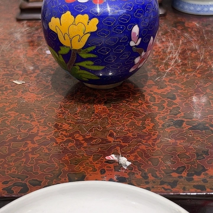 本***产瓷片精美的陶瓷摆件……