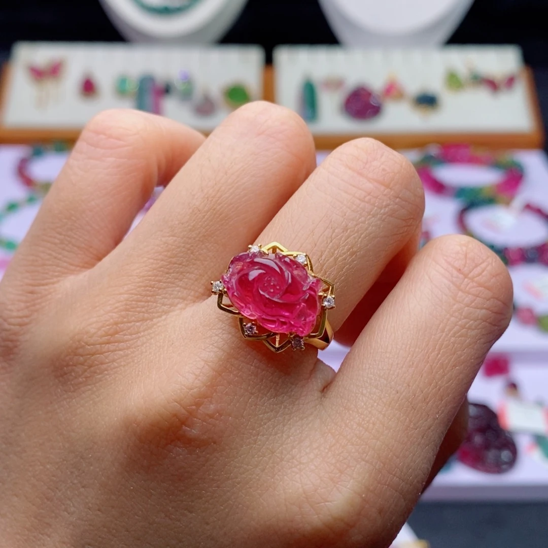 18K金镶嵌戒指碧玺d