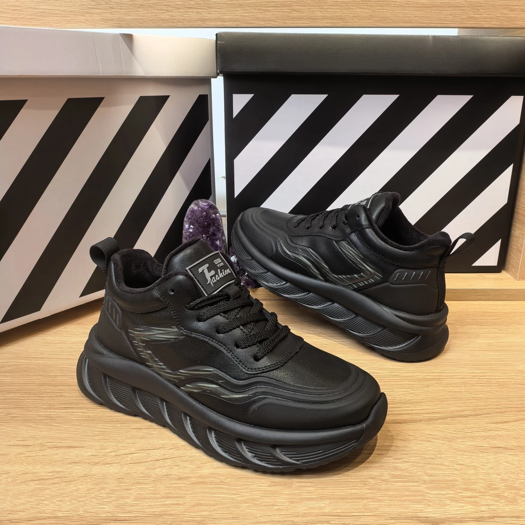 黑色保暖加绒休闲鞋厚底时尚运动鞋