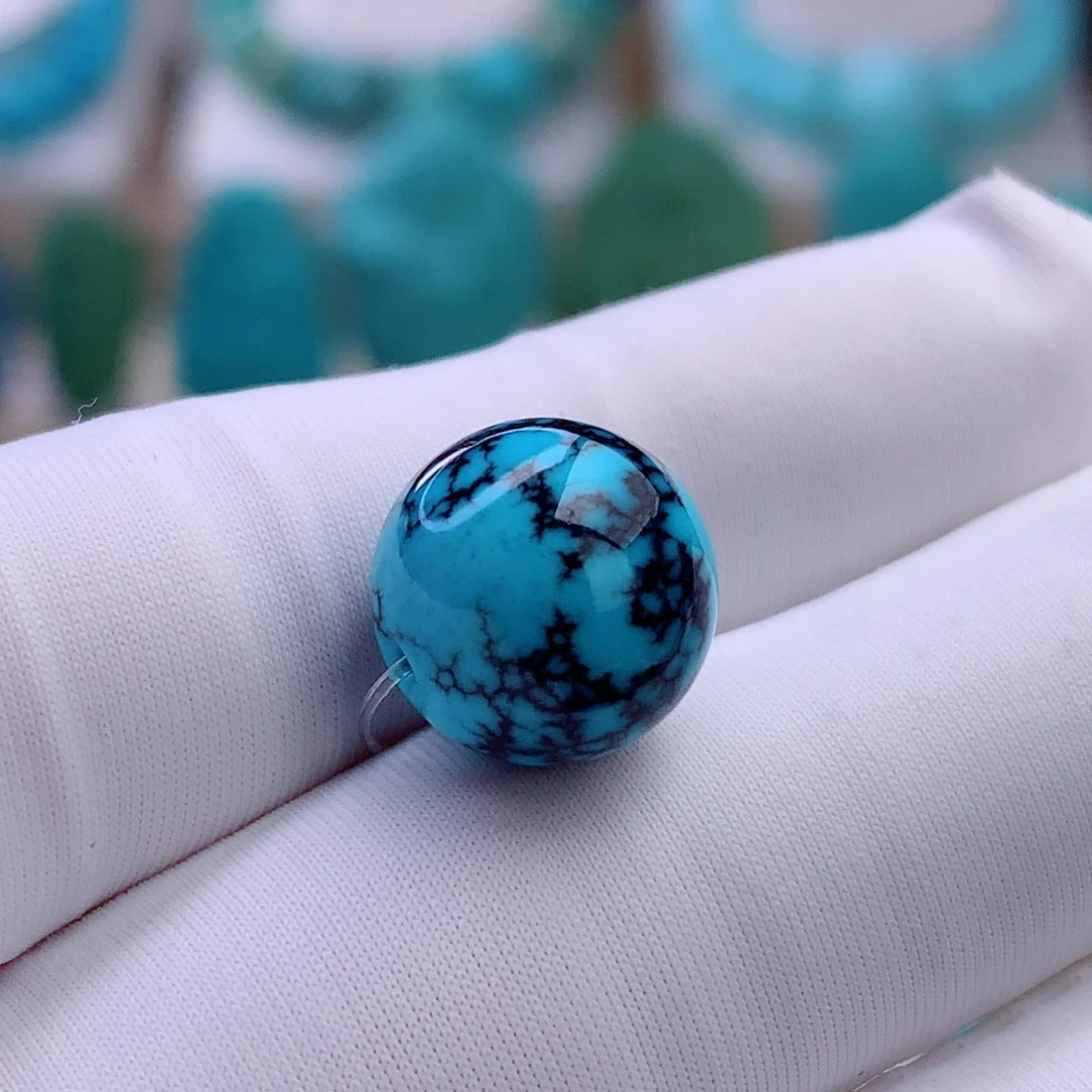 绿松石未镶嵌挂件