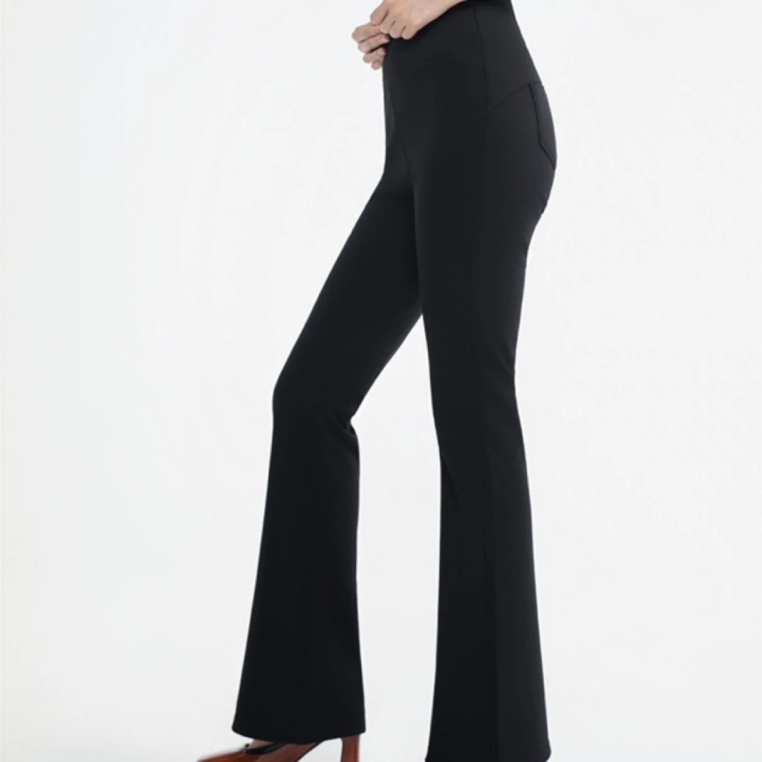 82509秋季新款时尚简约休闲百搭修身喇叭裤