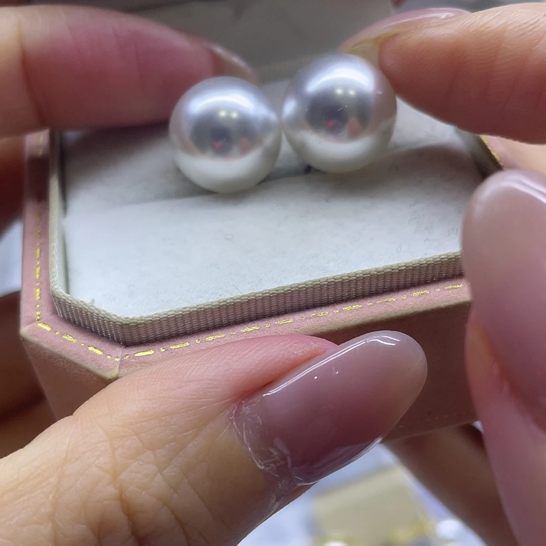 淡水珍珠银S925镶嵌耳饰