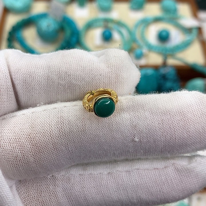 绿松石挂件未镶嵌