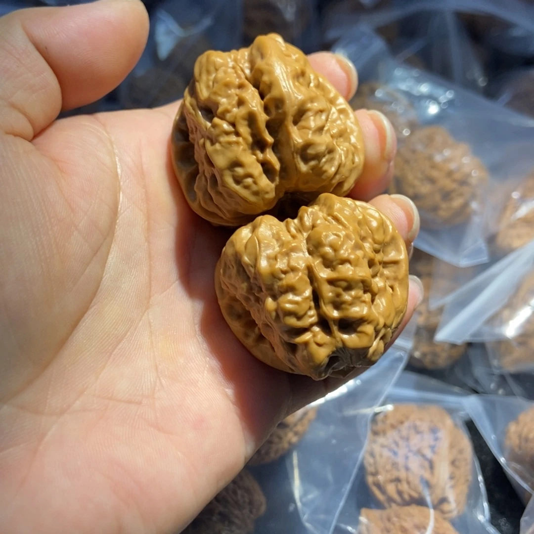 吊坠文玩核桃蛤蟆头核桃120