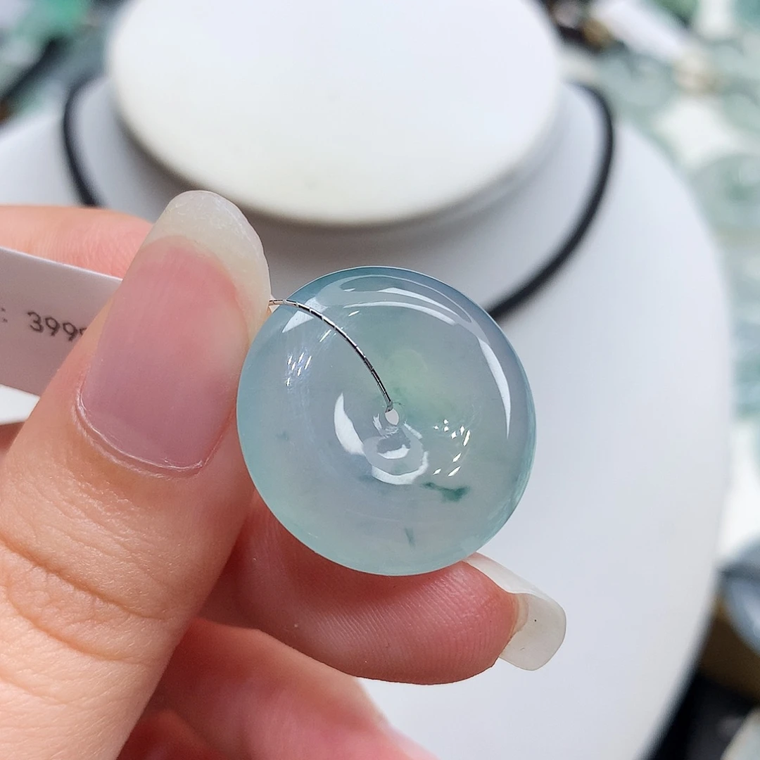 翡翠未镶嵌胸饰翡翠86，21.6/5.6