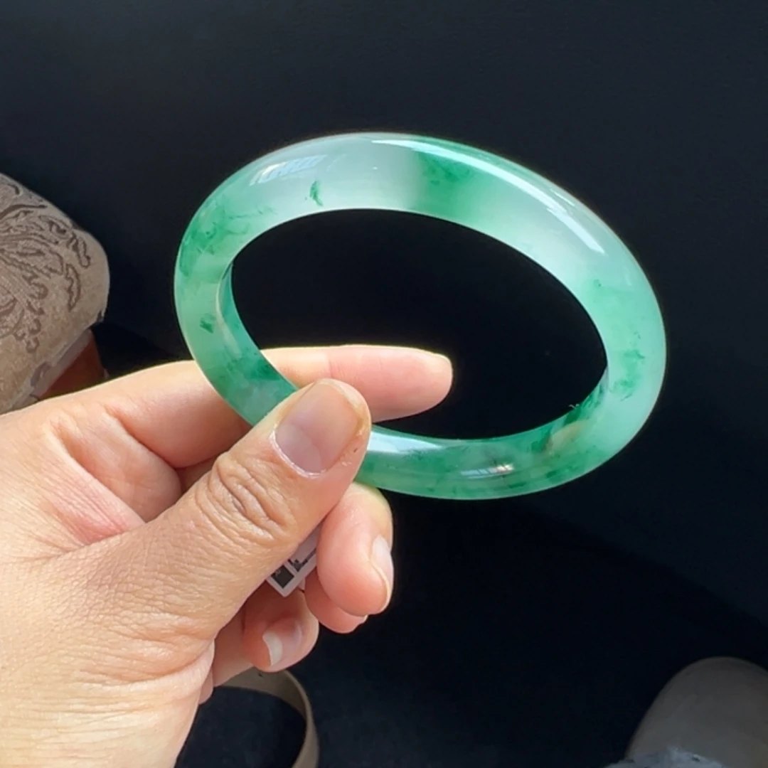 石英质玉未镶嵌手镯非洲翠5960