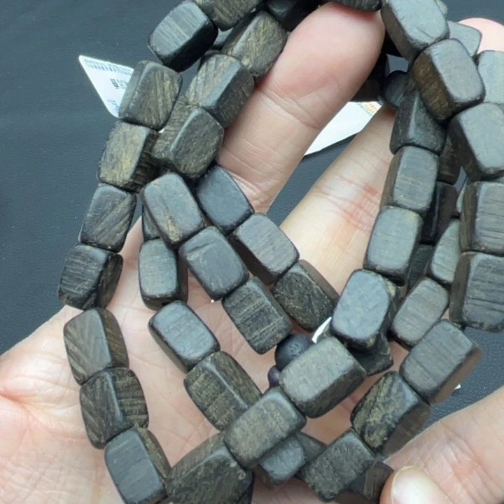 沉香碎屑沉香越南沉香