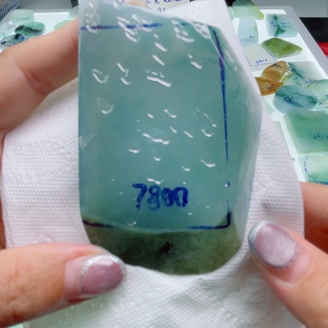 定制翡翠未镶嵌定制翡翠未镶嵌