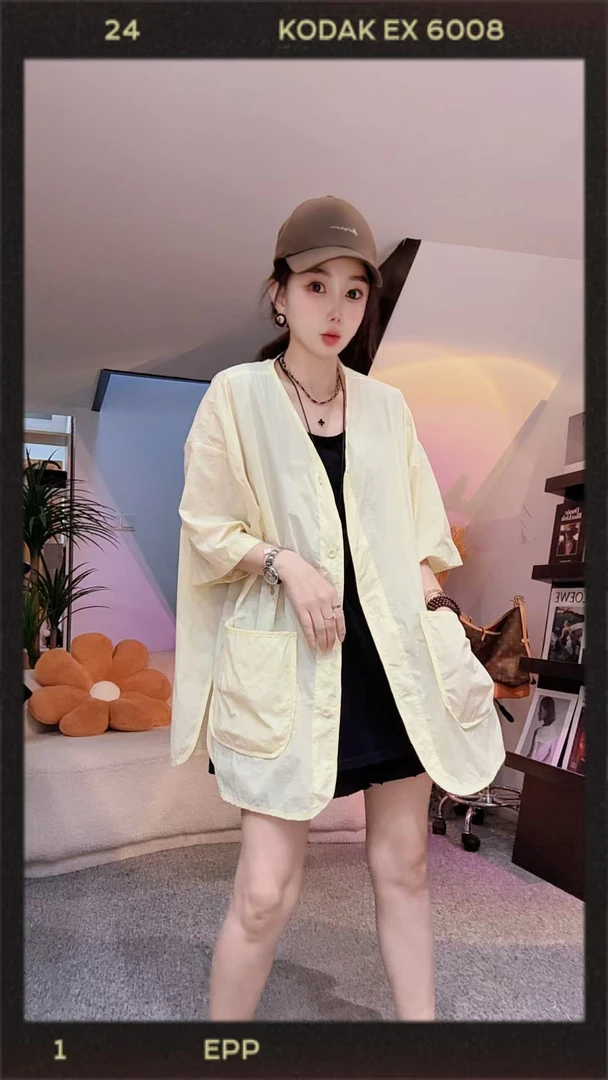 【小二姐家】2025时尚百搭褶皱防晒半袖女装外套