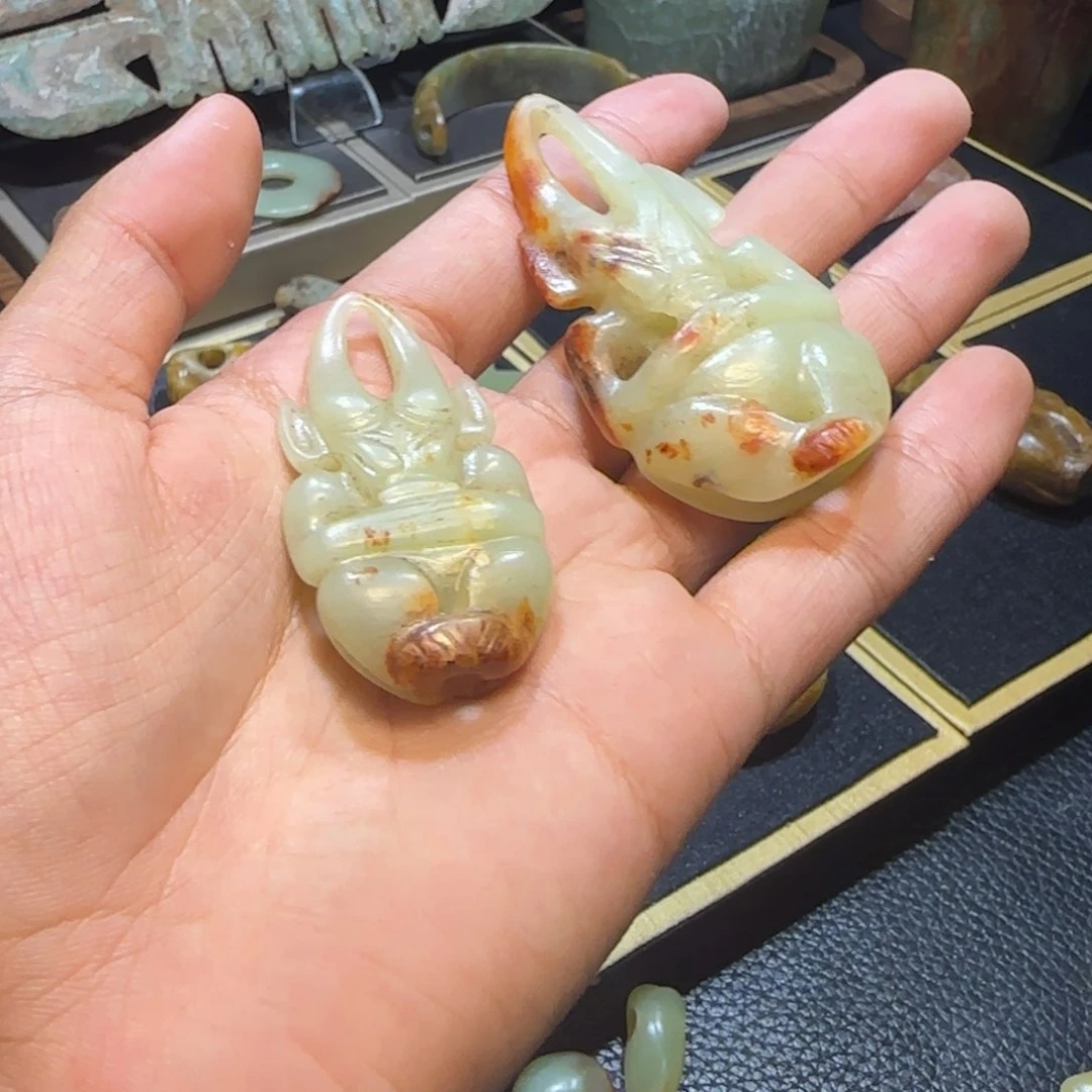 g***g玉玉摆件太阳神器形