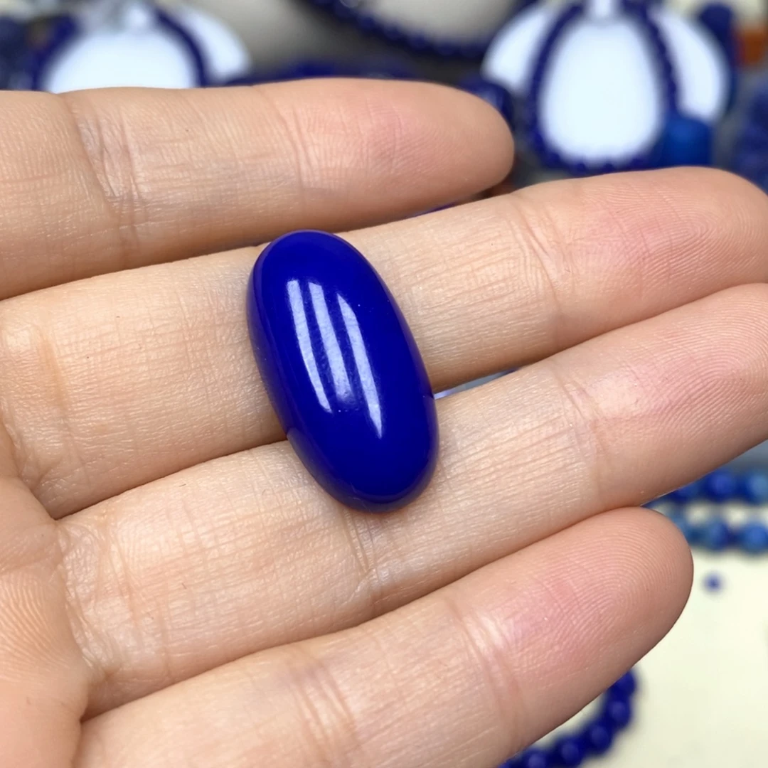 青金石未镶嵌颈饰