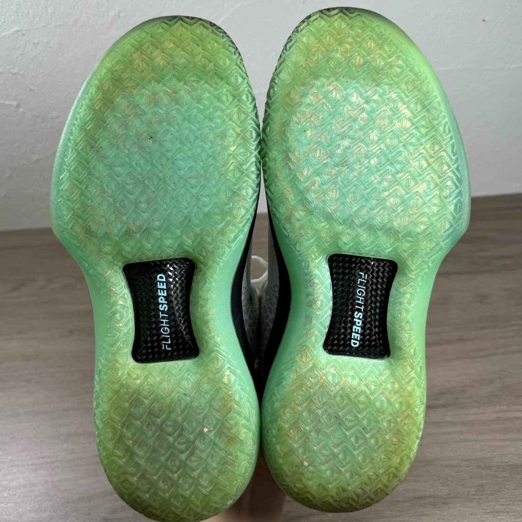 41码/a32low郭艾伦实战低帮气垫篮球鞋