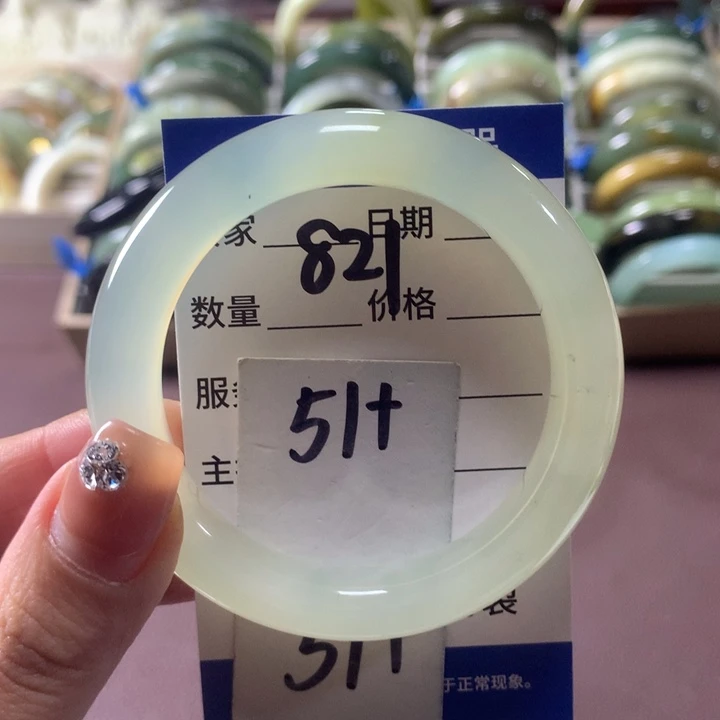 蛇纹石玉未镶嵌手镯821