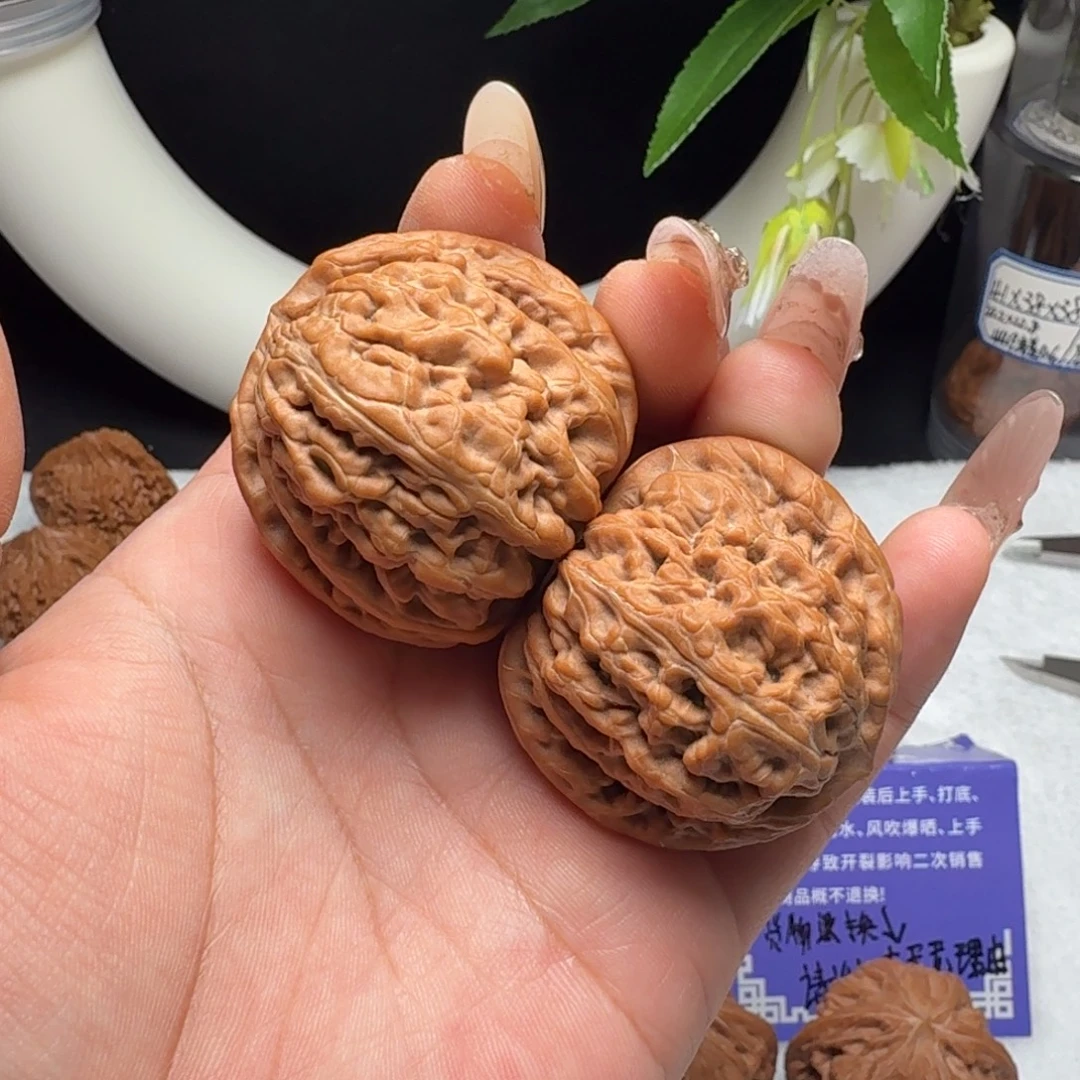 风***f把件文玩核桃全品红锦鲤41球桩