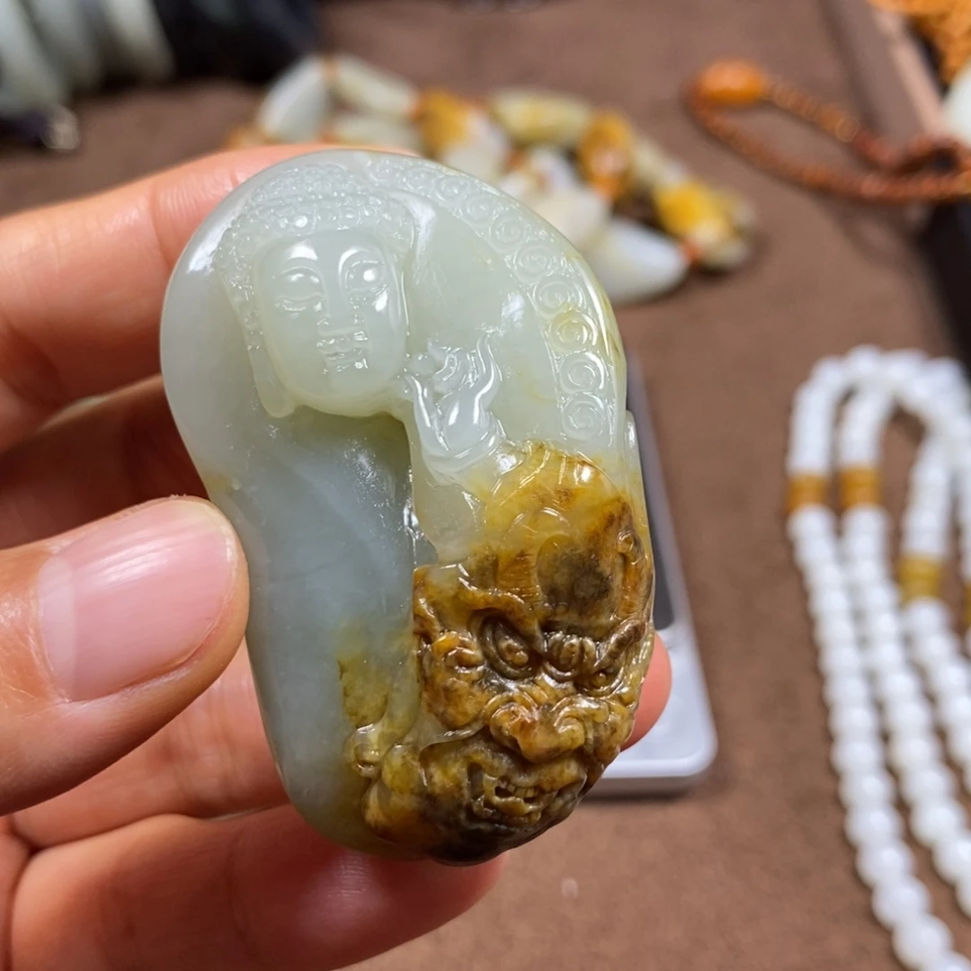 未镶嵌和田玉把件