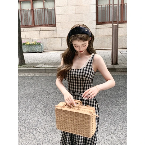 “Daily法式长裙”飘逸显瘦收腰连衣裙女夏季收腰显瘦吊带裙