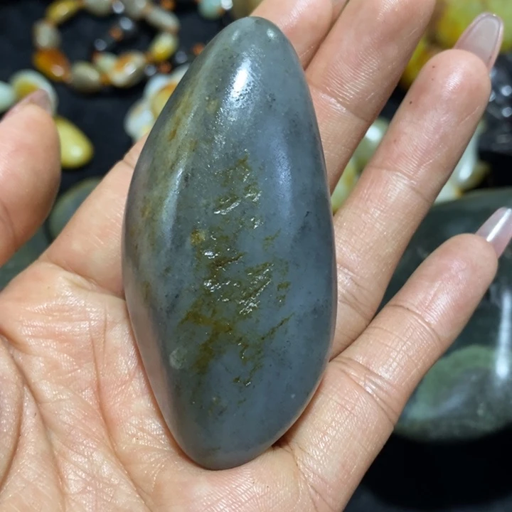 未镶嵌和田玉（糖玉）挂件