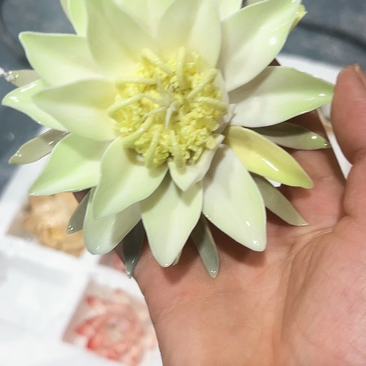 陶瓷花花摆件，花束