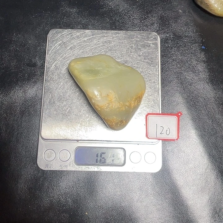 和田玉未镶嵌颈饰120