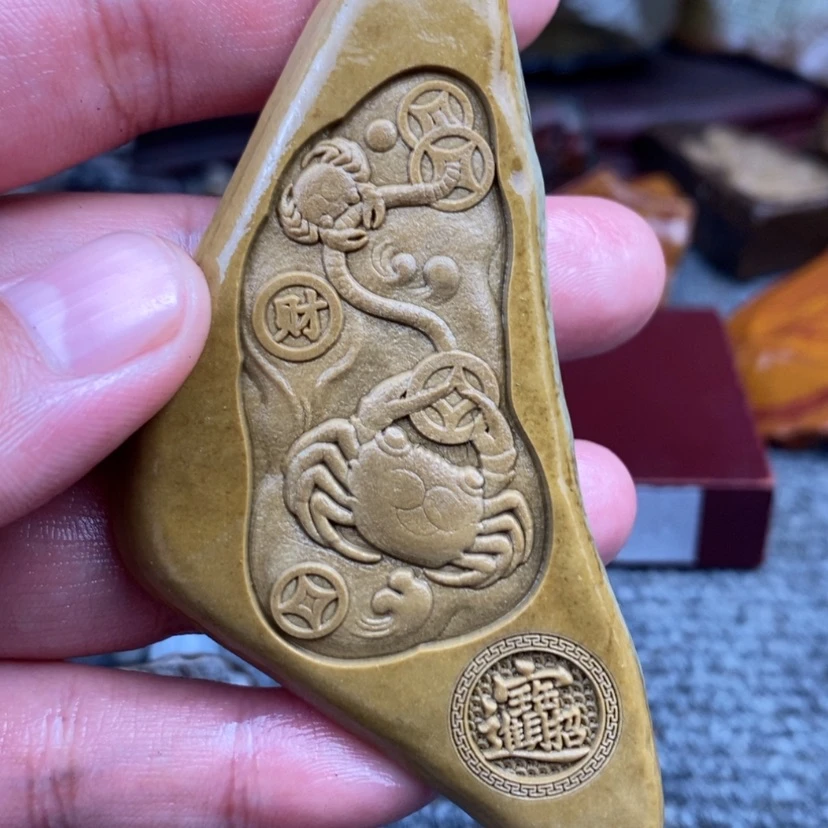 【闪购商品】原石雕刻手把件
