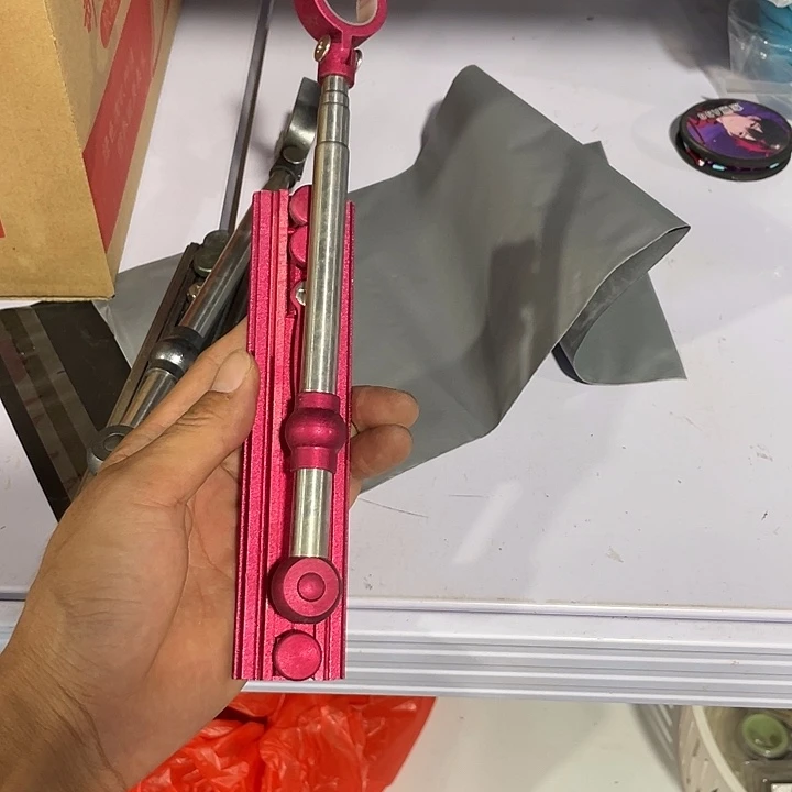 钓箱后挂一个渔具用品