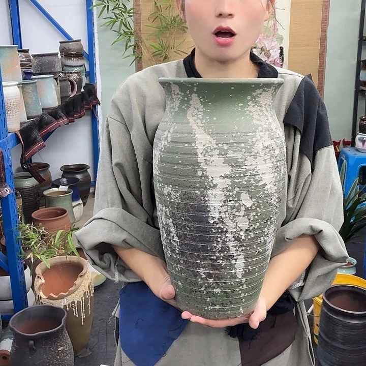 20+39 -粗陶花盆有孔