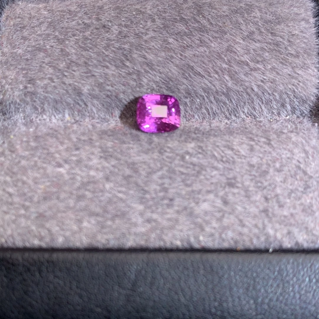 蓝宝石裸石1.075ct
