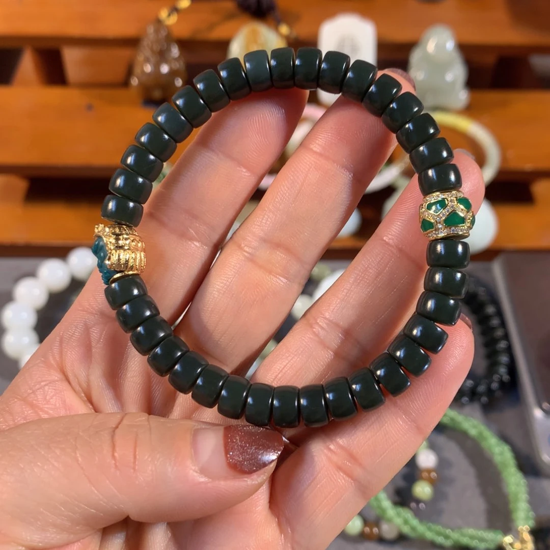 和田玉（糖玉）颈饰未镶嵌徆**主