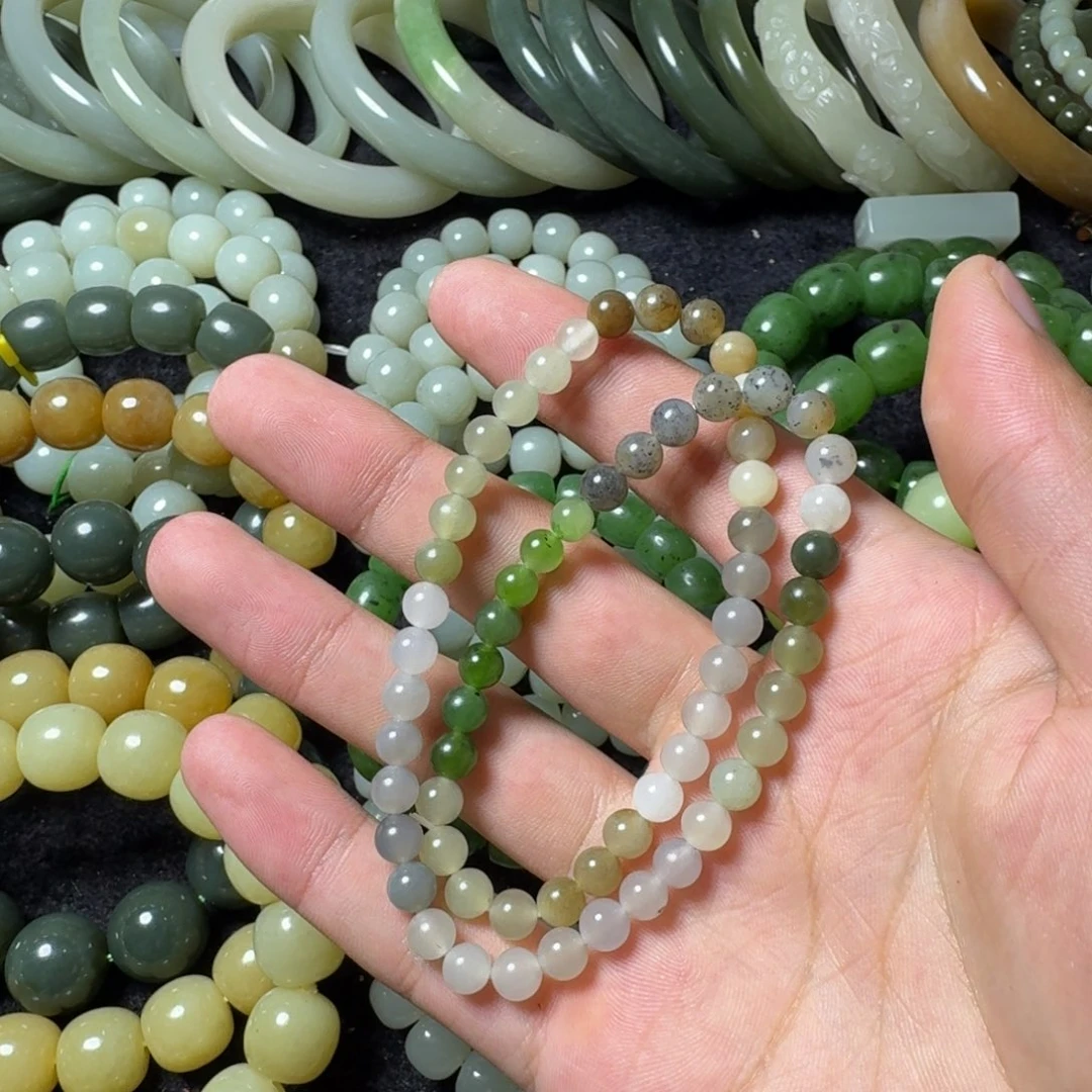 和田玉未镶嵌手串