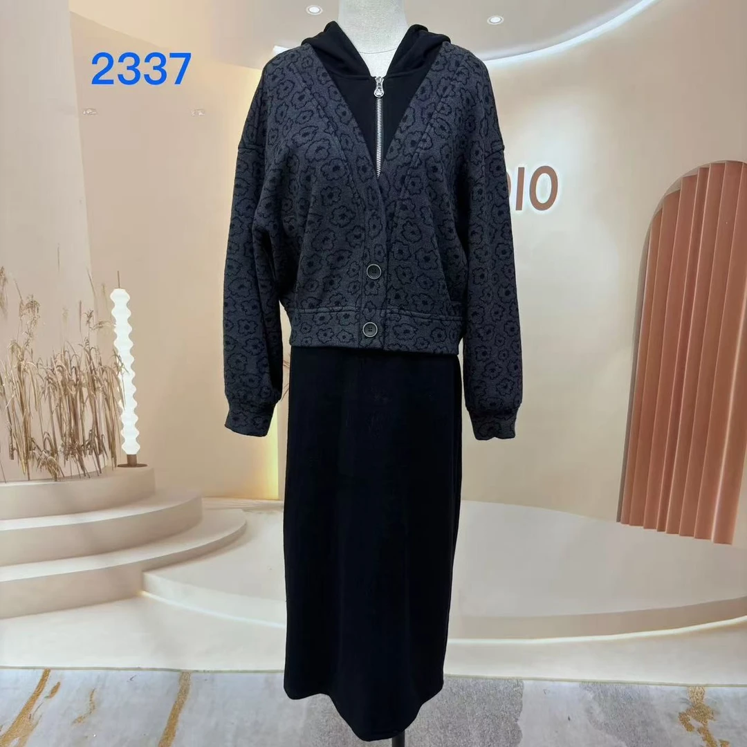 休闲风2337保暖女假两件气质拼接运动时尚秋冬