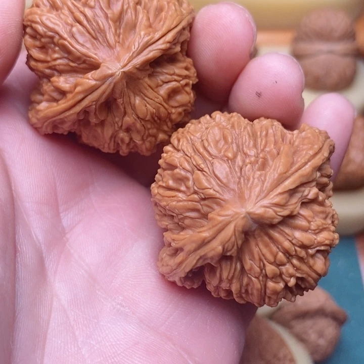 把件文玩核桃45全品粗筋南疆石微色差