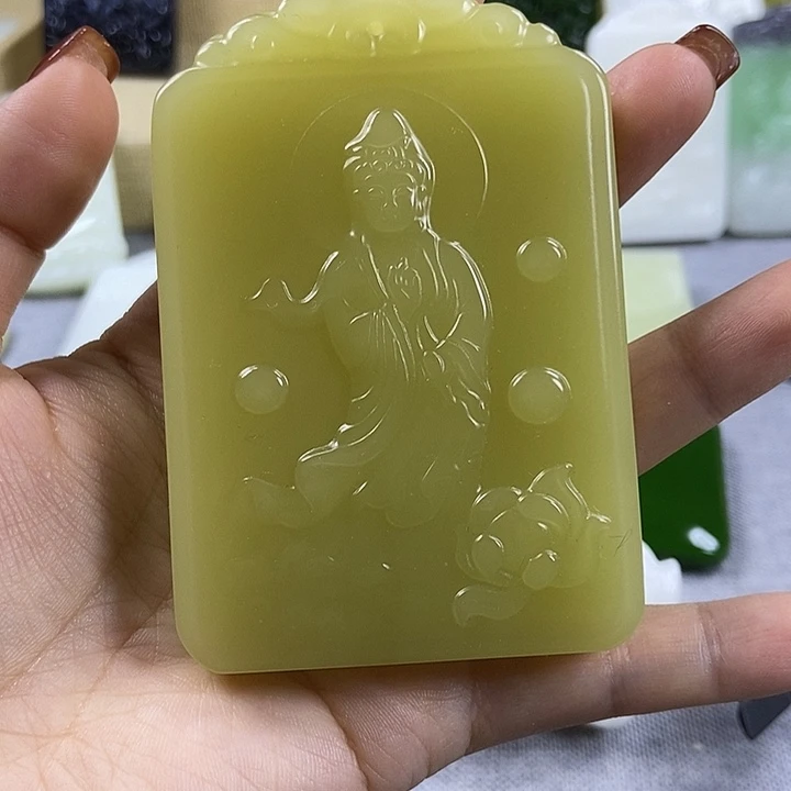 颈饰未镶嵌和田玉