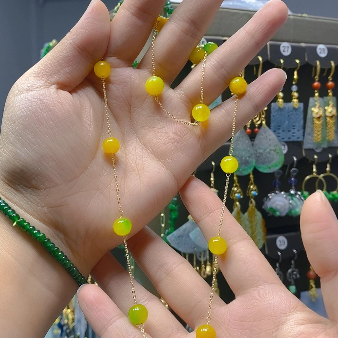 未镶嵌翡翠耳饰翡翠