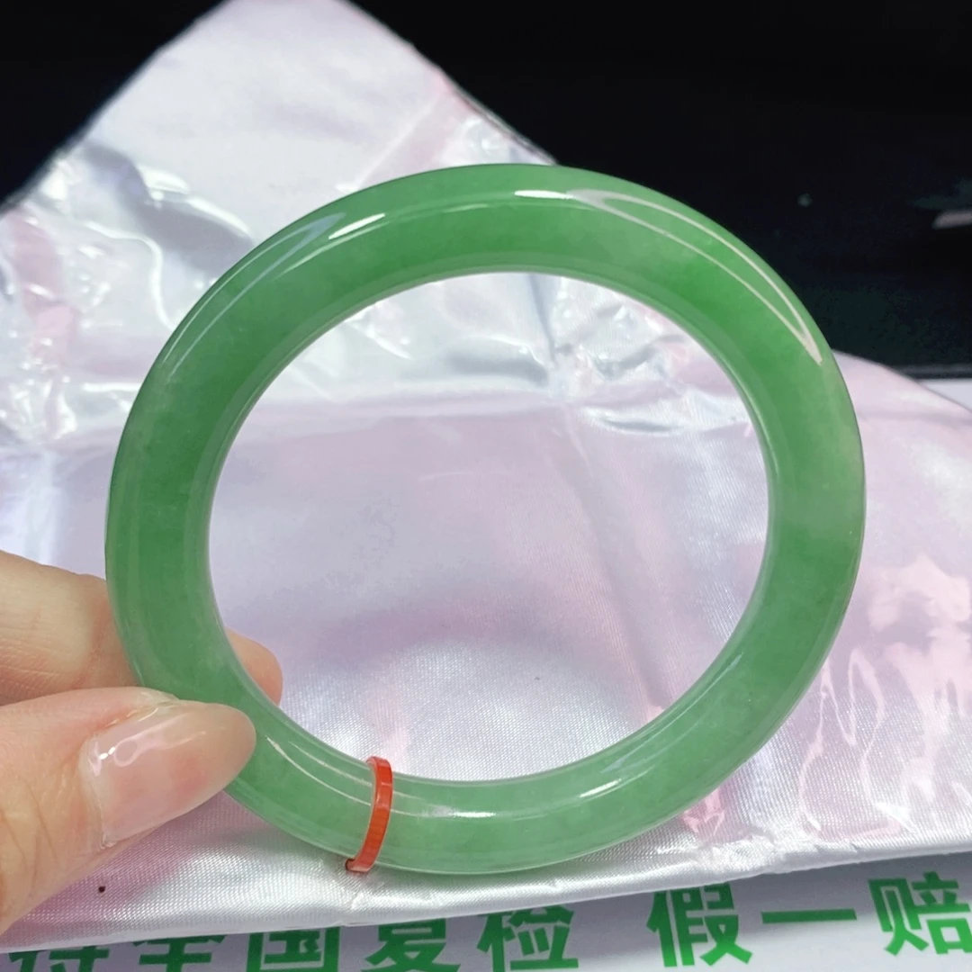 未镶嵌手镯翡翠57圆镯