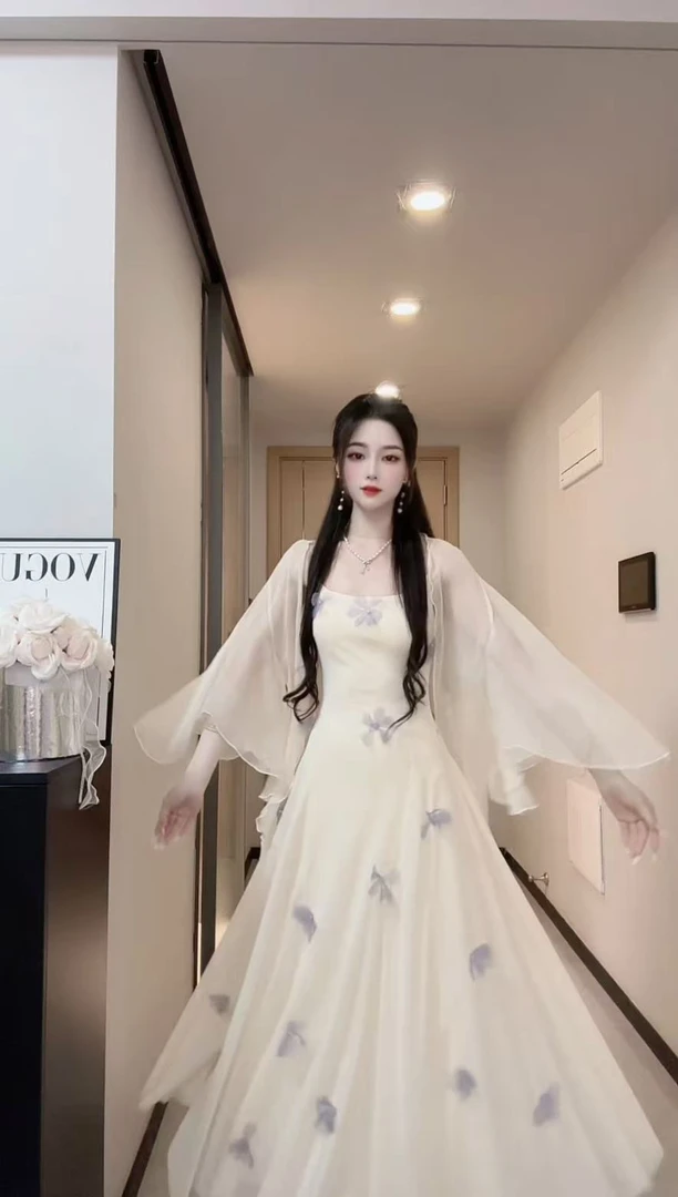 花朵裙夏季新款法式网纱显瘦连衣裙