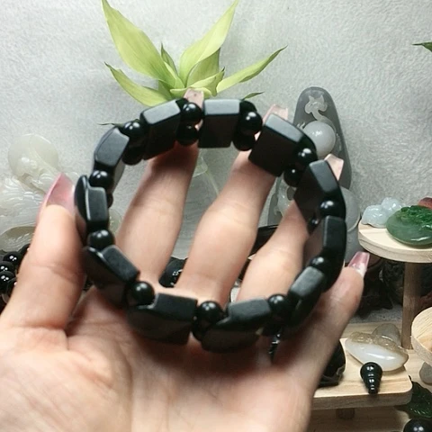 未镶嵌手串和田玉