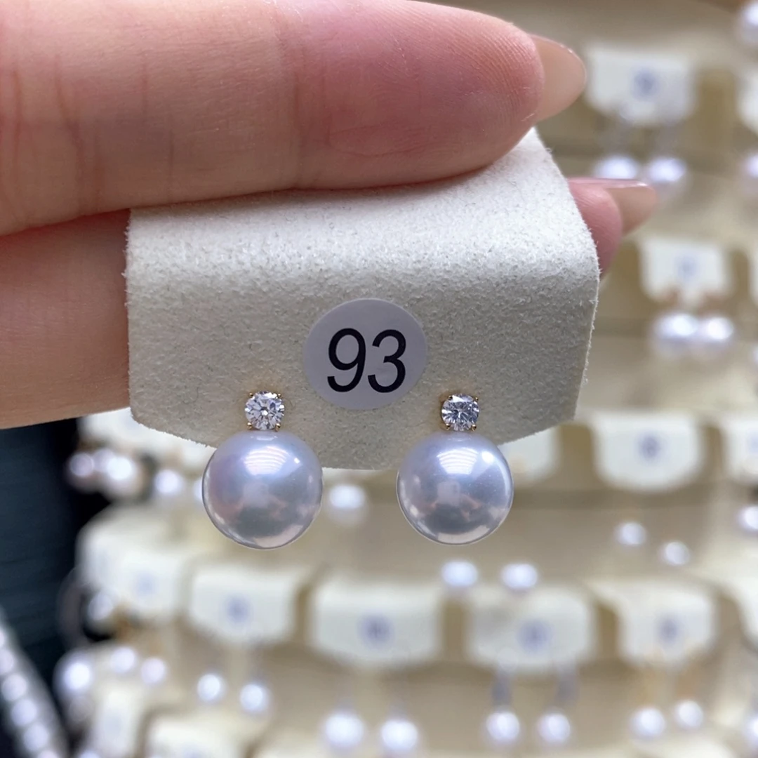 18K金镶嵌淡水珍珠耳饰