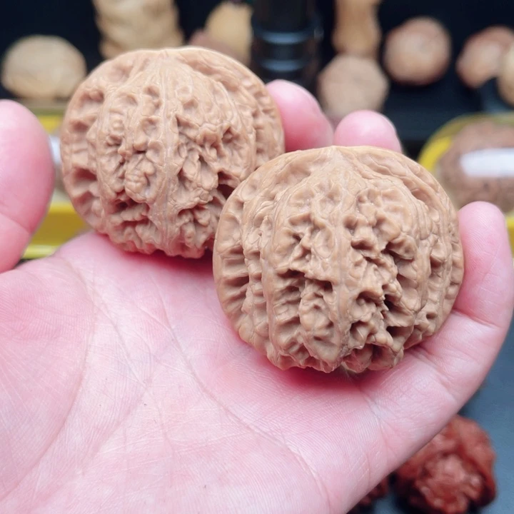 文玩核桃把件平谷大粗筋48×47×41