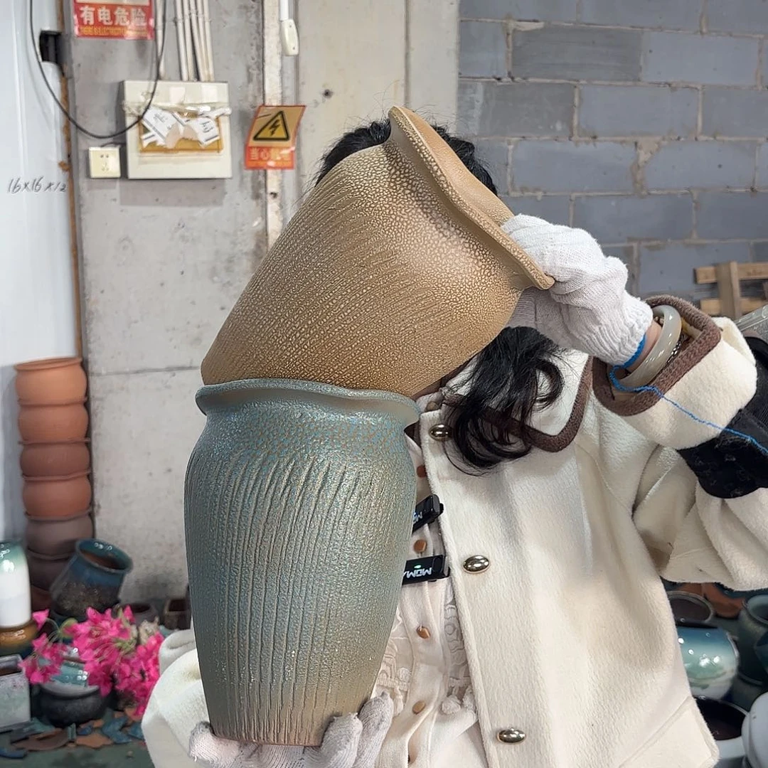 23/17红陶正品两个