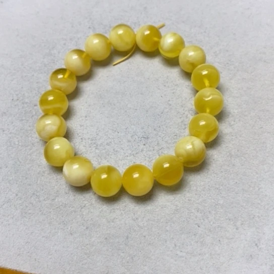 裸石蜜蜡未镶嵌串