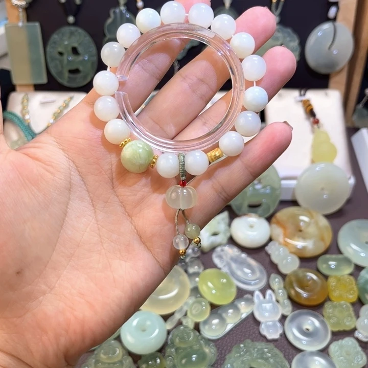 未镶嵌蛇纹石玉手串