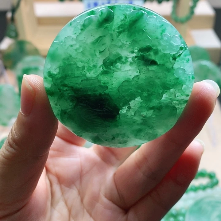 未镶嵌石英质玉珠宝奇石帝****。非洲翠