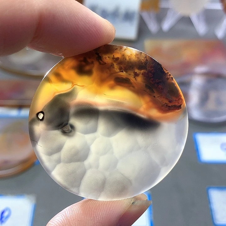 未镶嵌颈饰玛瑙/玉髓