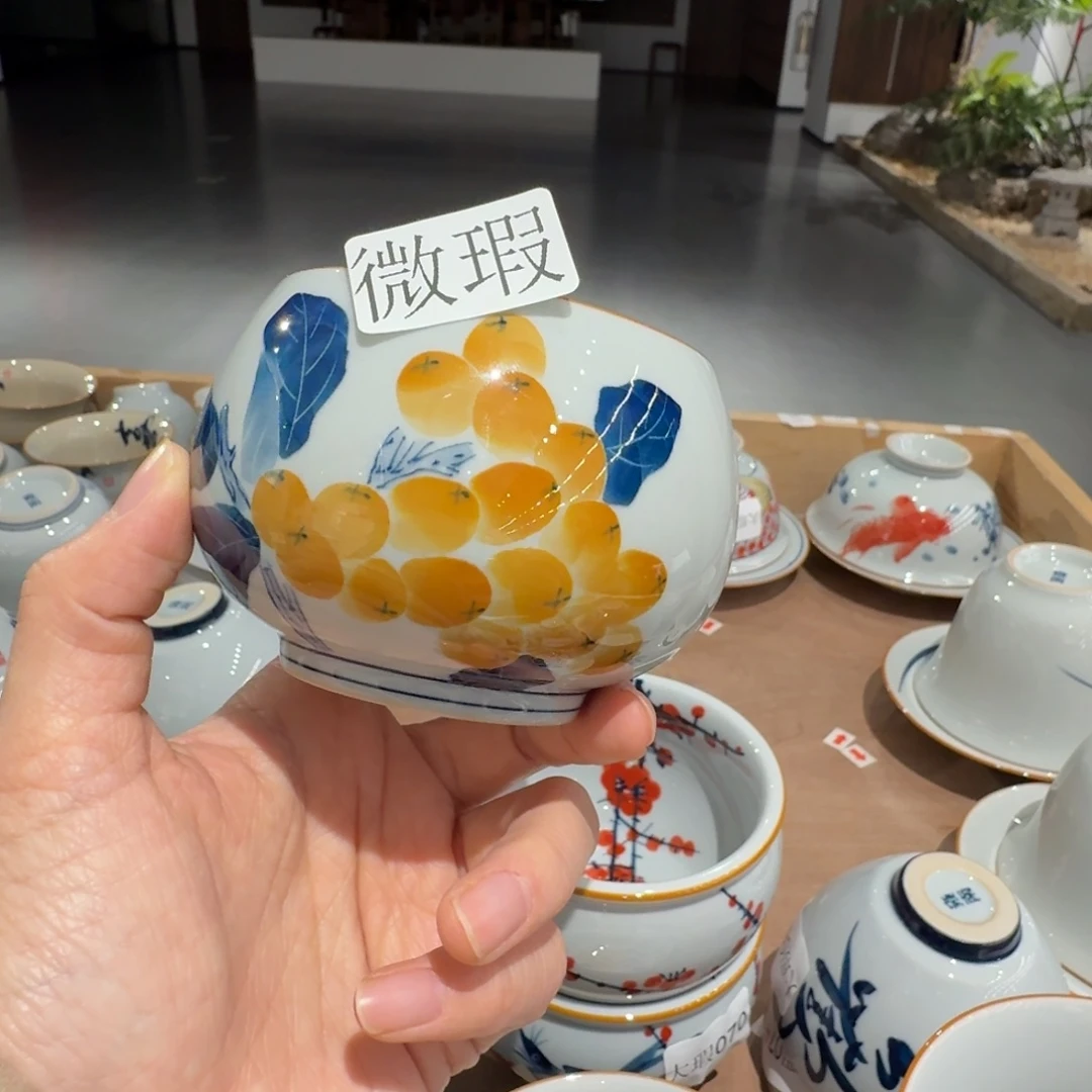 釉下手绘茶具微瑕