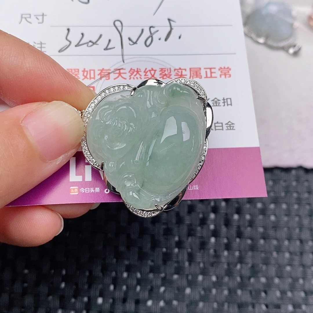 颈饰银S925镶嵌翡翠