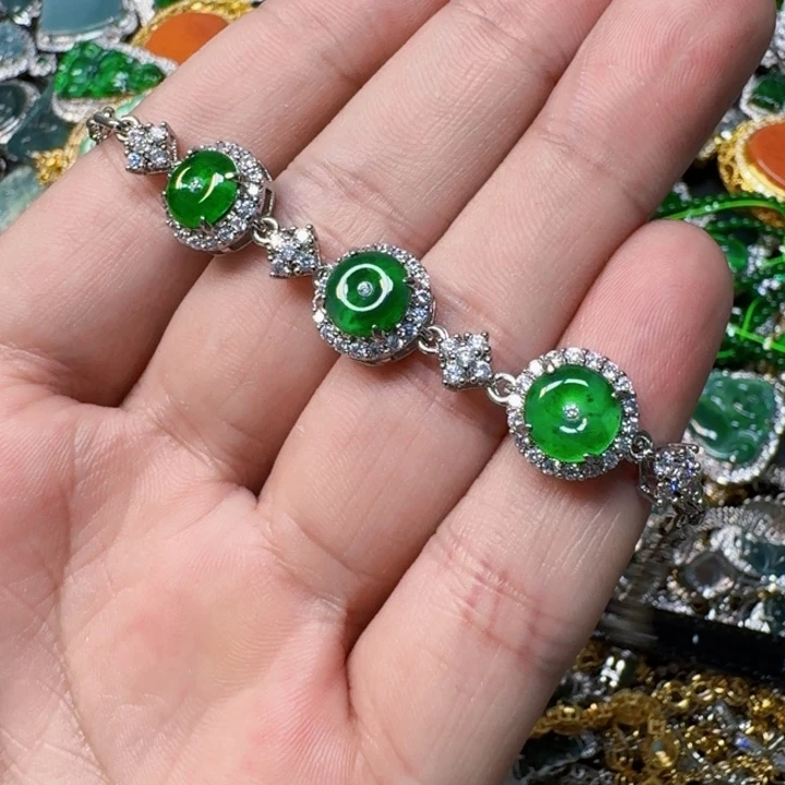 翡翠未镶嵌颈饰天然A货翡翠放漏