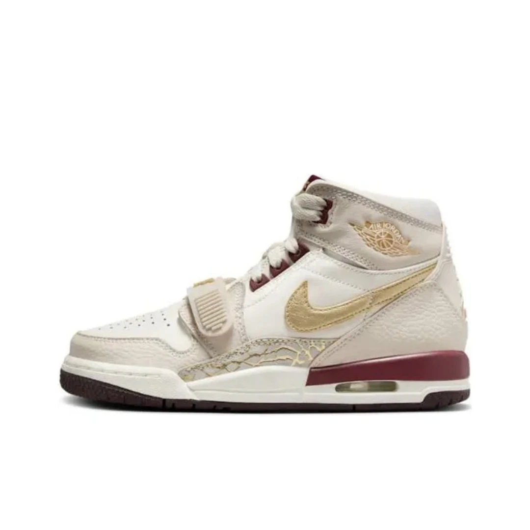 【滔搏联动】Air Jordan 312 蛇年款米白金高帮篮球鞋IB4914-161