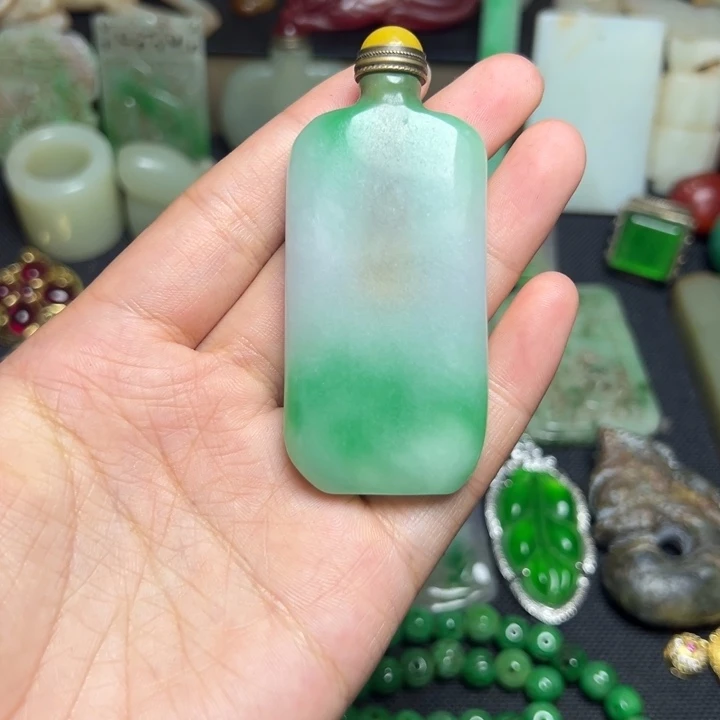 吊坠滴血莲花菩提