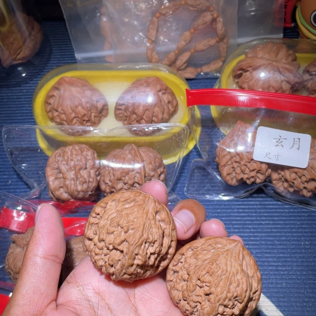 文玩核桃吊坠龙脊43