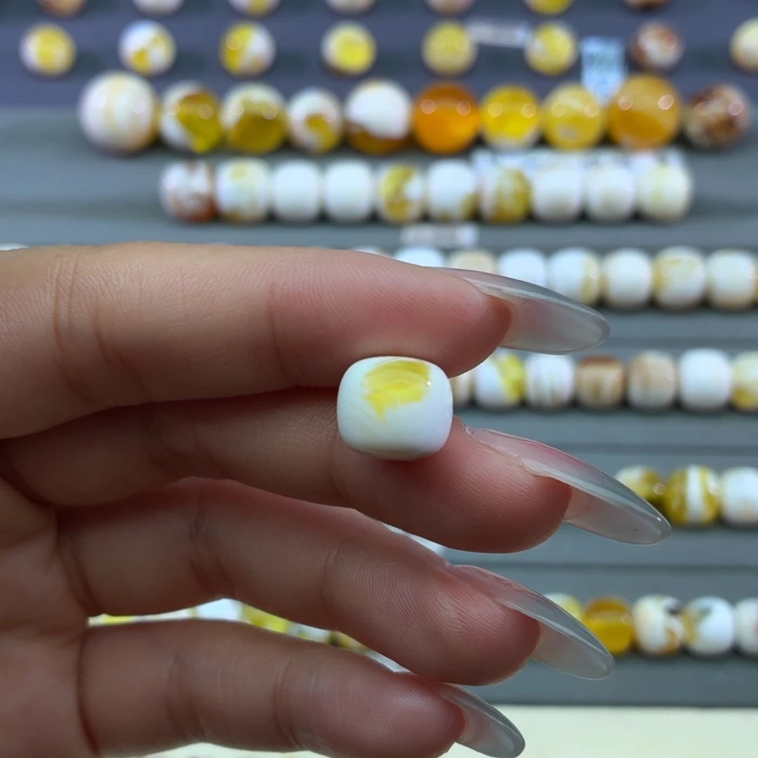 琥珀未镶嵌裸石蜜蜡11